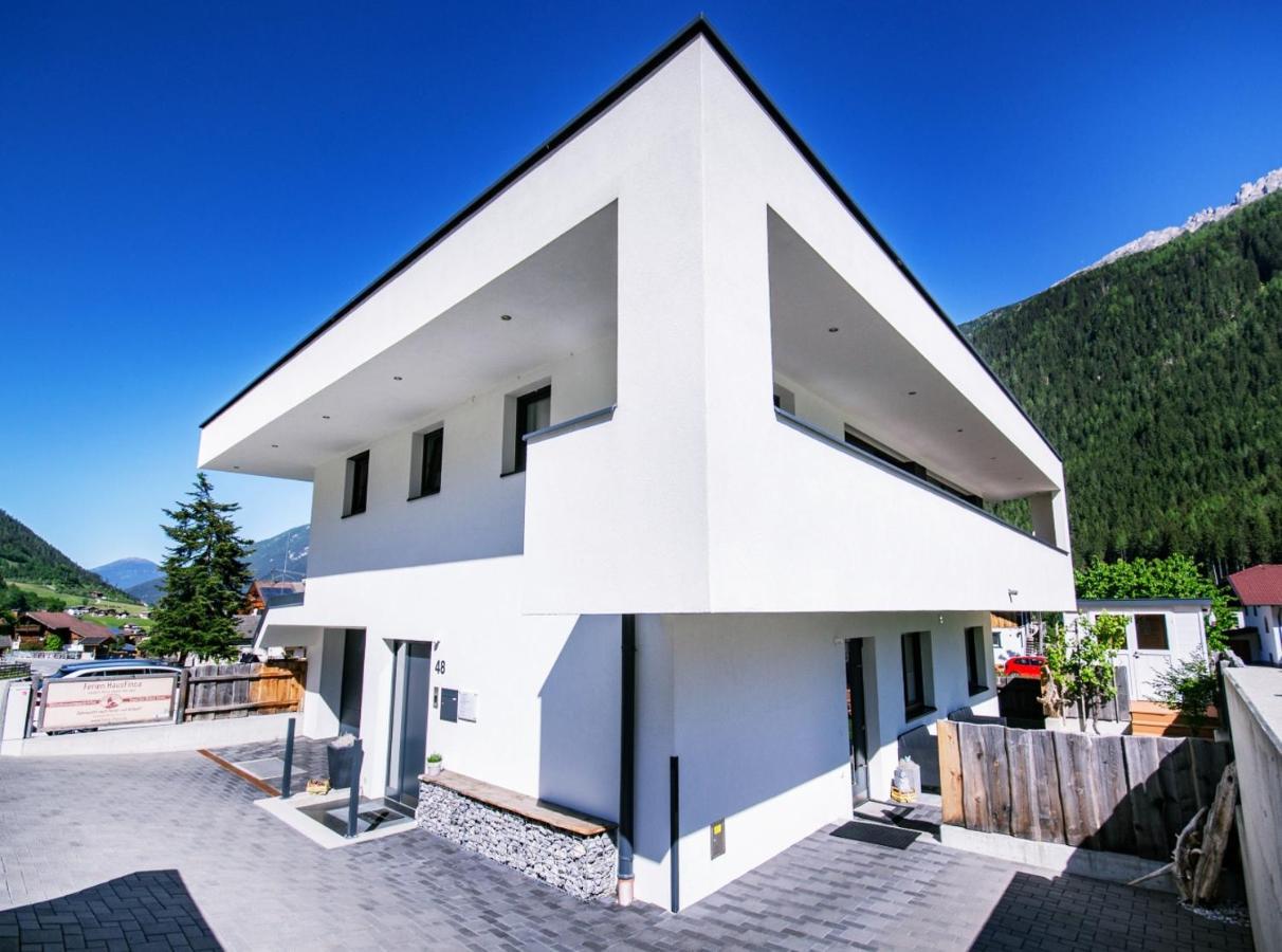Haus Finca ノイシュティフト・イム・シュトゥーバイタール エクステリア 写真